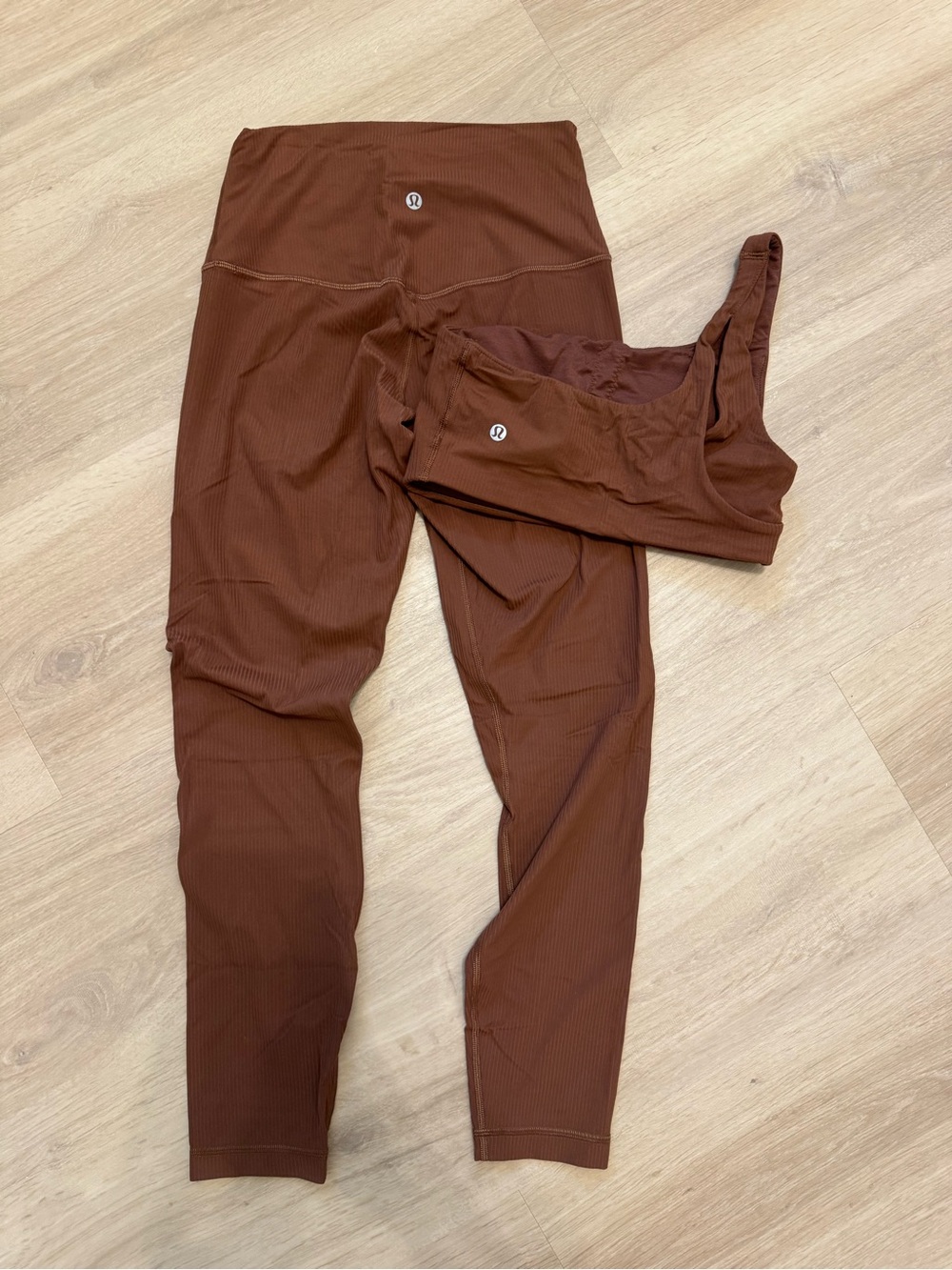 Lululemon High-Rise Ribbed Leggings in Brown and One shoulder sports bra set - Picture 2 of 4
